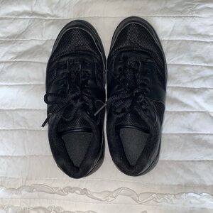 BLOCH Split Sole Sneaker size 4